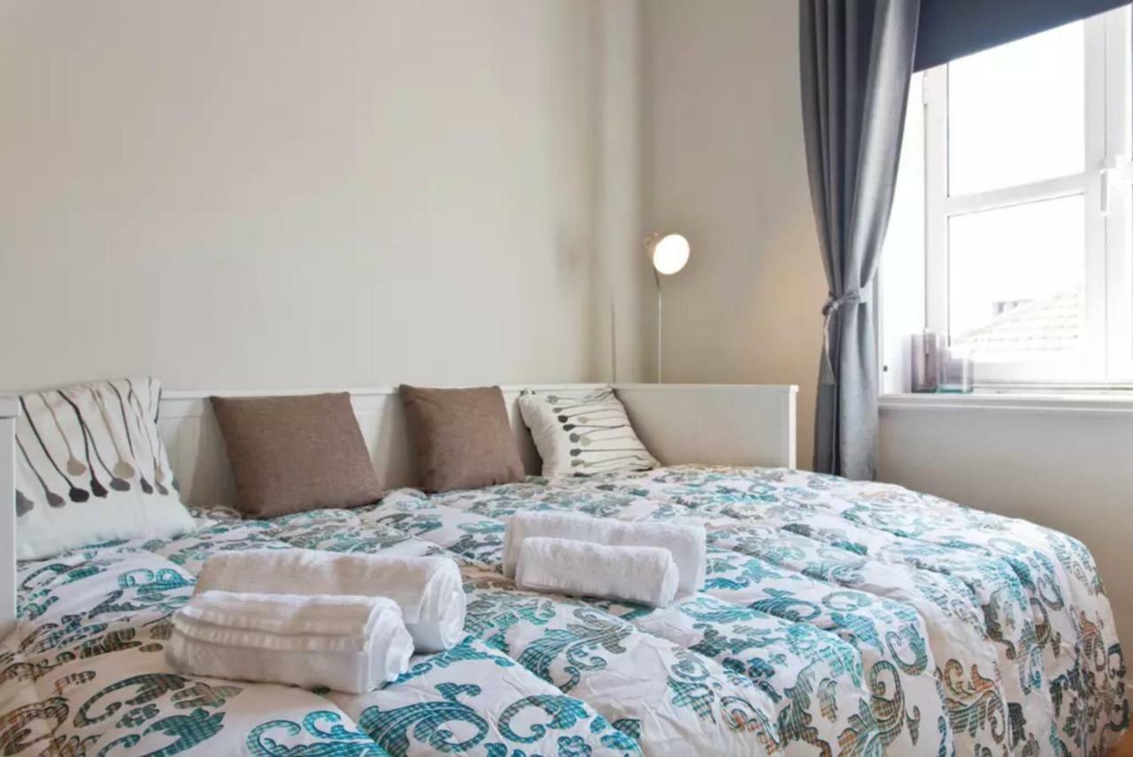 Cozy Sunny Flats By Hostwise Apartamento Porto Exterior foto