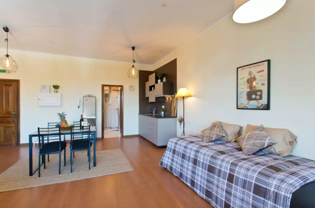Cozy Sunny Flats By Hostwise Apartamento Porto Exterior foto