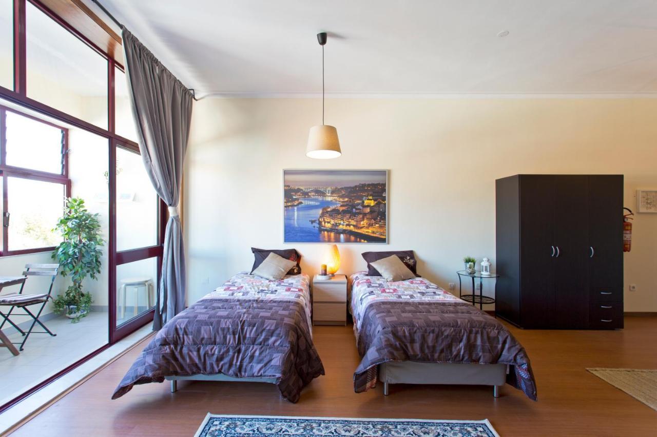 Cozy Sunny Flats By Hostwise Apartamento Porto Exterior foto